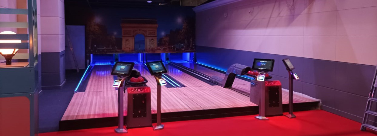 La Tête dans les Nuages - QubicaAMF projet de bowling